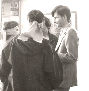 Thomas Seiler, und Sue und Wolfgang Roth (Die Blinden betrachten die Kunst), Stuttgart 1984